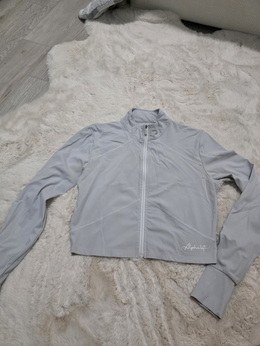 Alphalete Women’s Croppes Light Gray Zip-Up Jacket - Size Medium